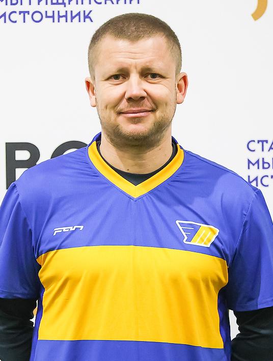 Алексей Овчаренко