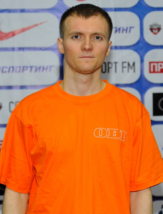 Андрей Устинов
