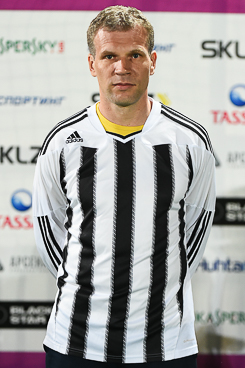 Дмитрий Корнеев