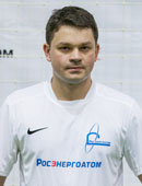 Максим Сериков