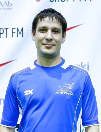 Максим Серебряков
