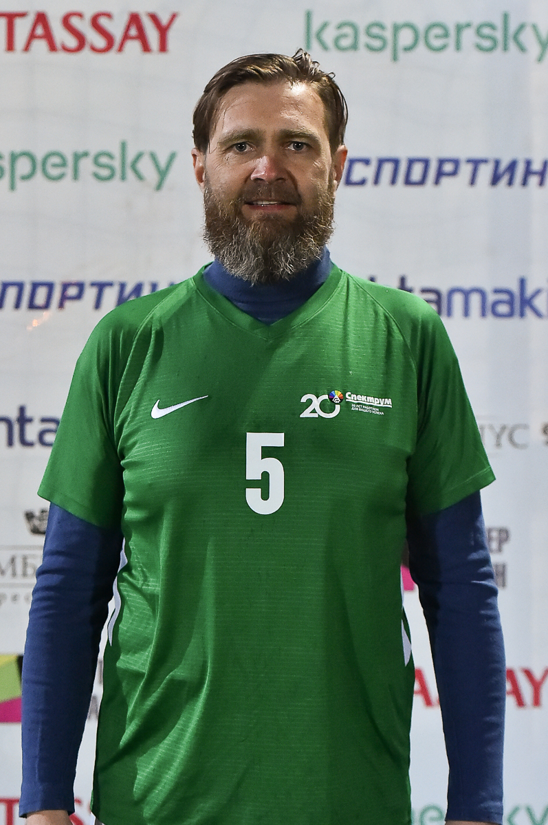 Денис Старовойтов