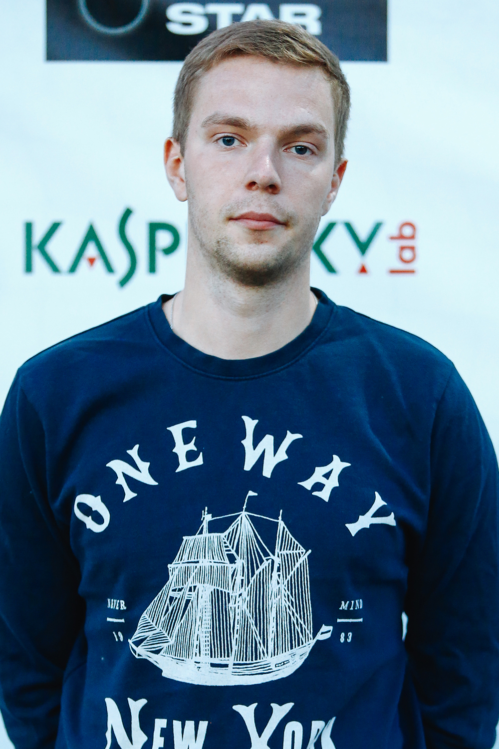 Алексей Лавренов