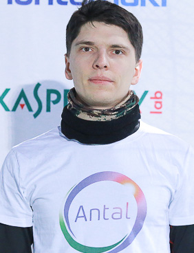 Антон Крылов