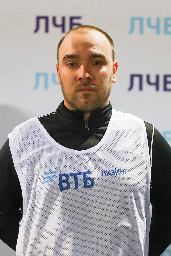 Илья Добряков