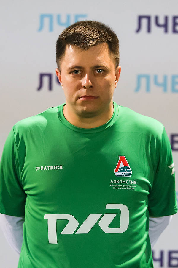 Евгений Жатов