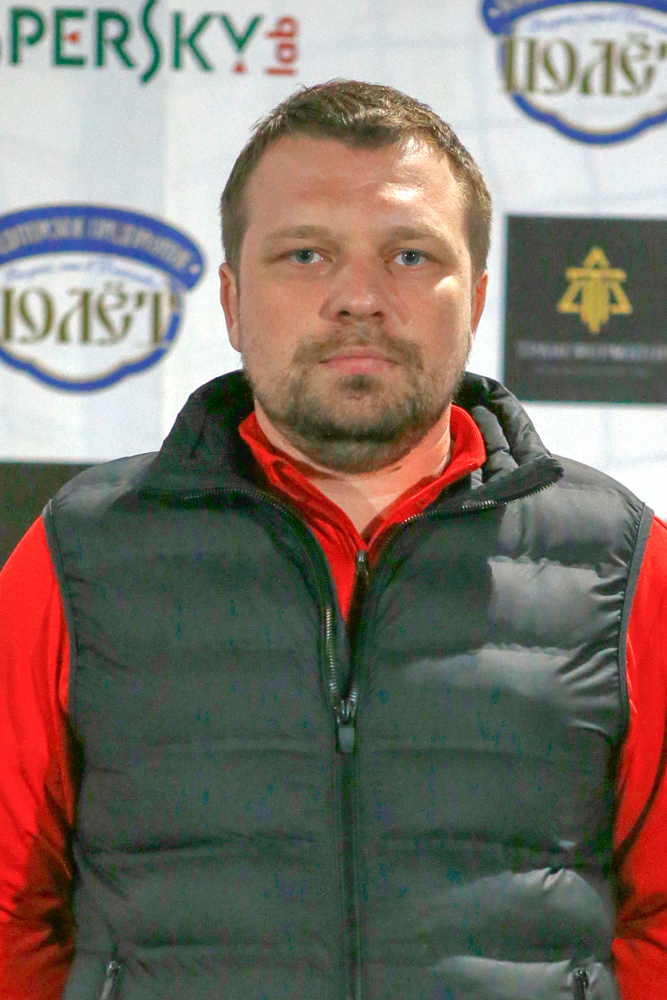 Александр Очеретнов