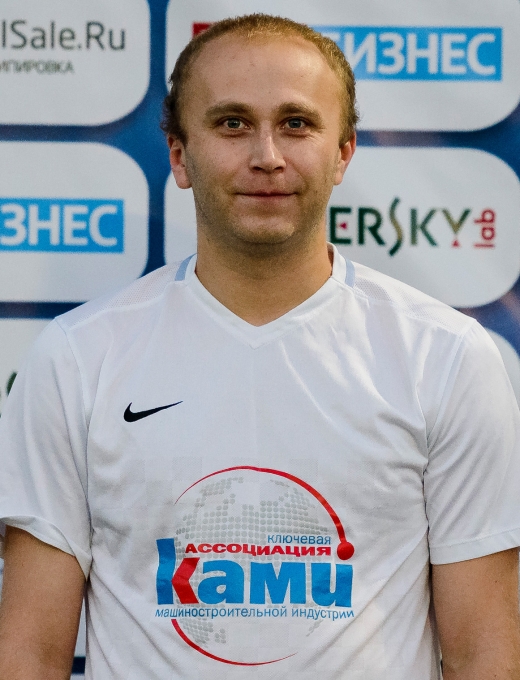 Максим Буров