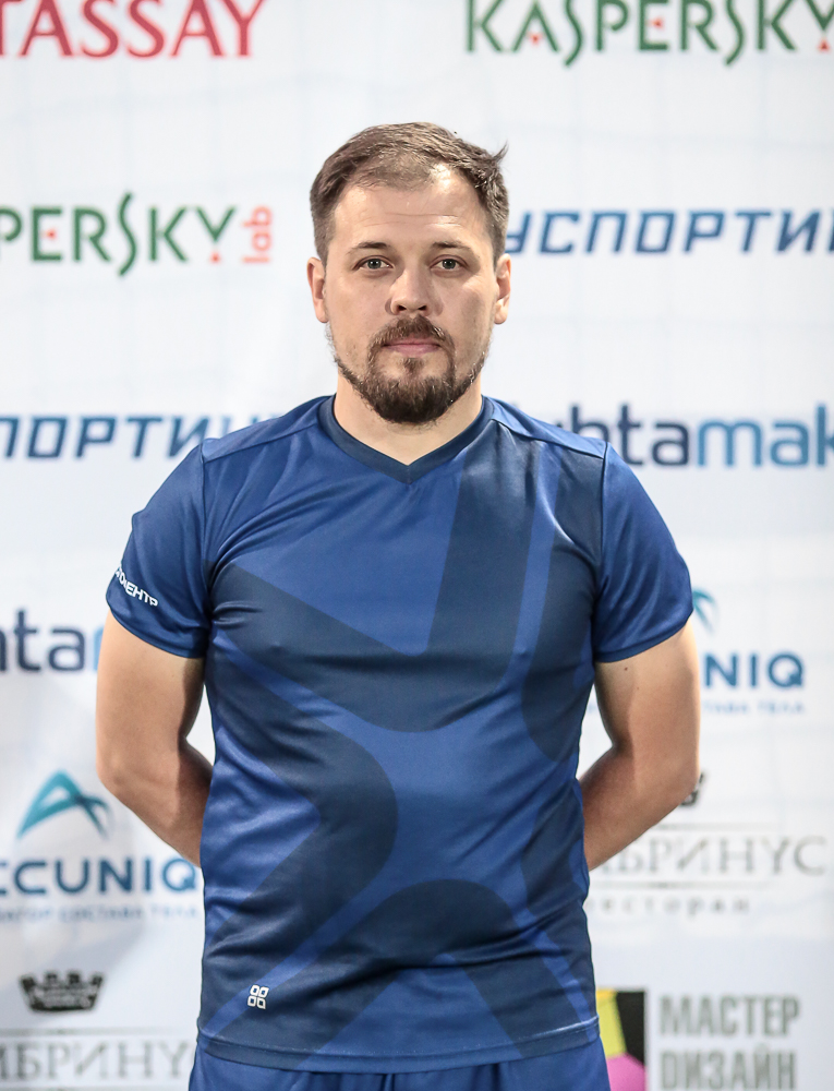 Дмитрий Степанятов
