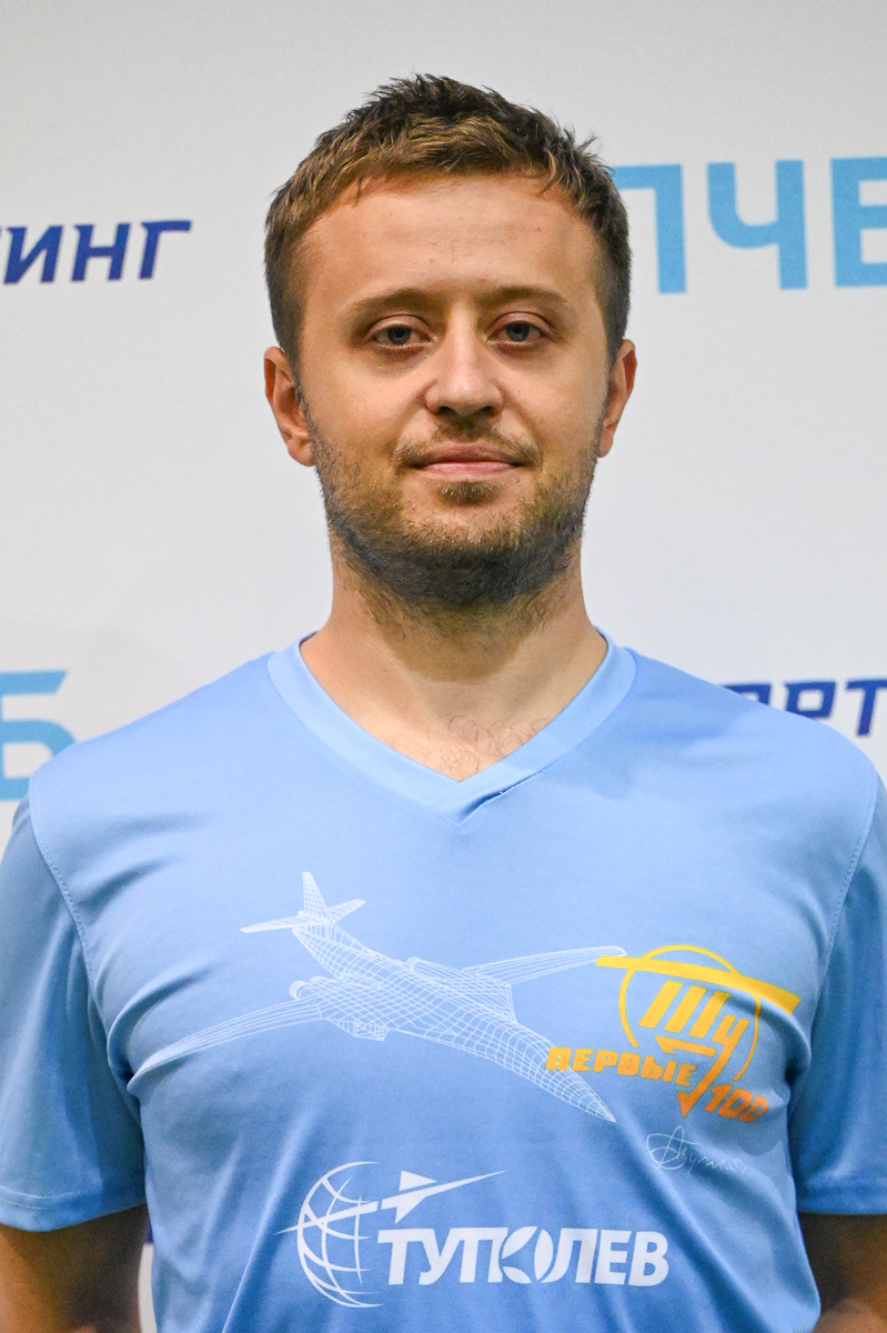 Дмитрий Шаповал