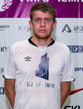 Павел Бобровский