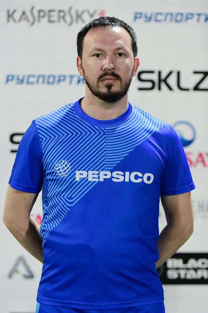 Николай Канищев